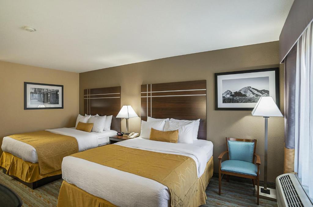 Quality Inn Phoenix North I-17 Exterior photo