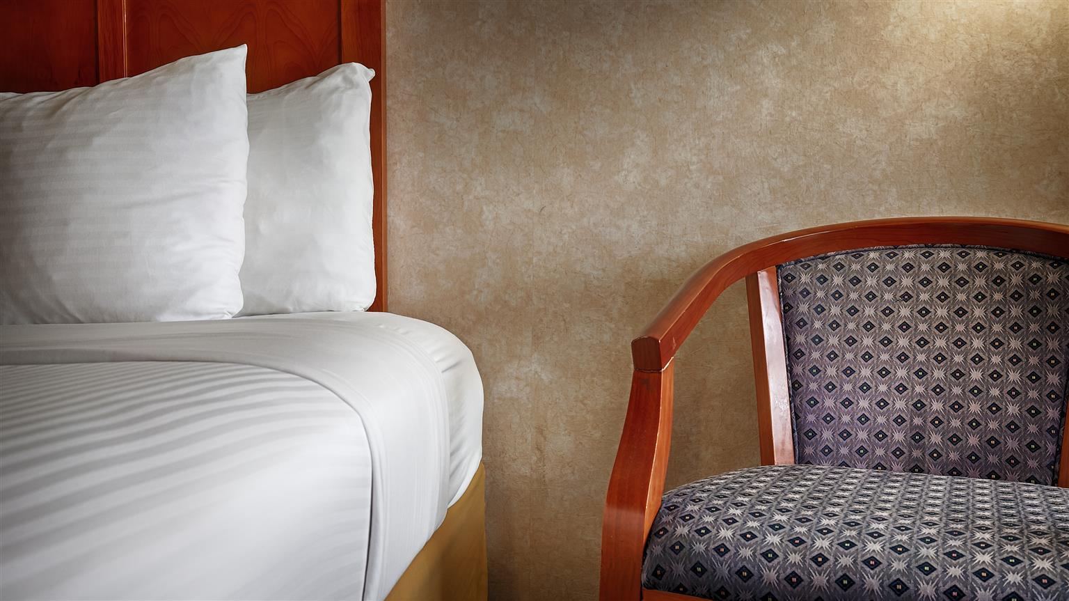 Quality Inn Phoenix North I-17 Exterior photo