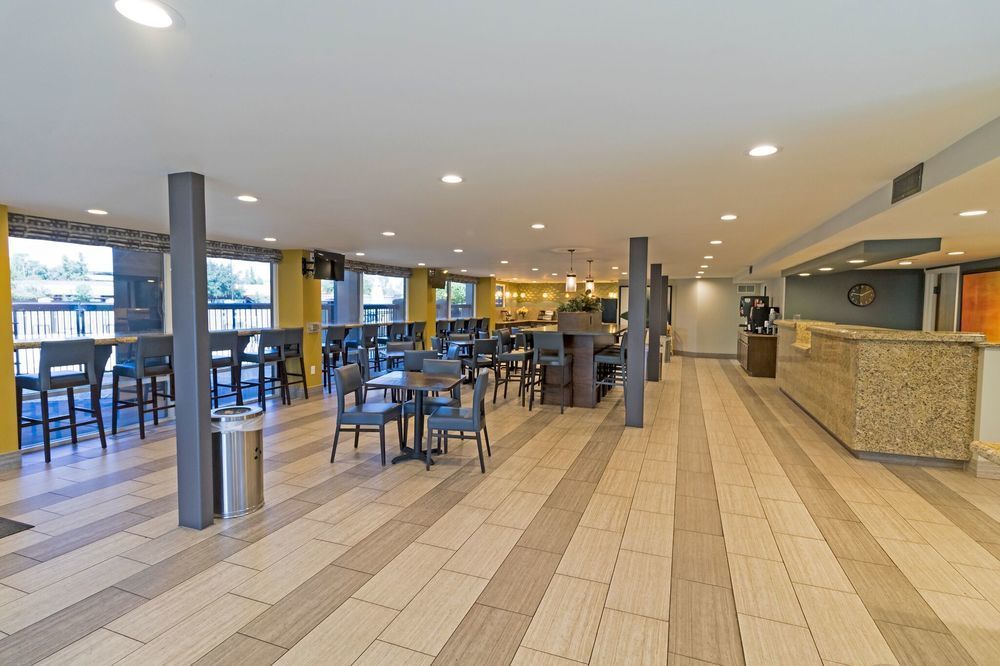 Quality Inn Phoenix North I-17 Exterior photo
