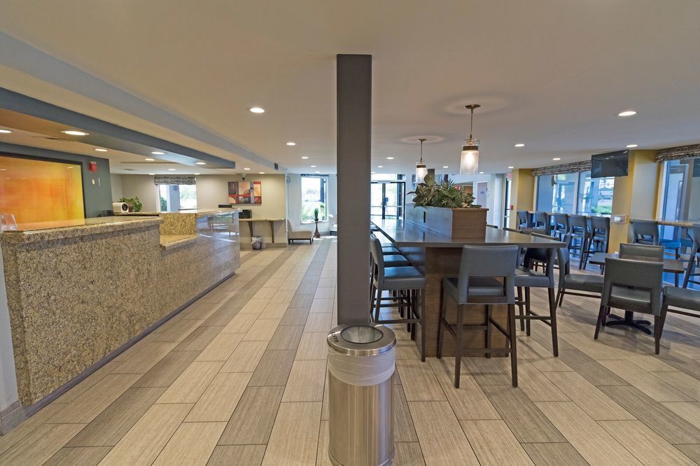 Quality Inn Phoenix North I-17 Exterior photo