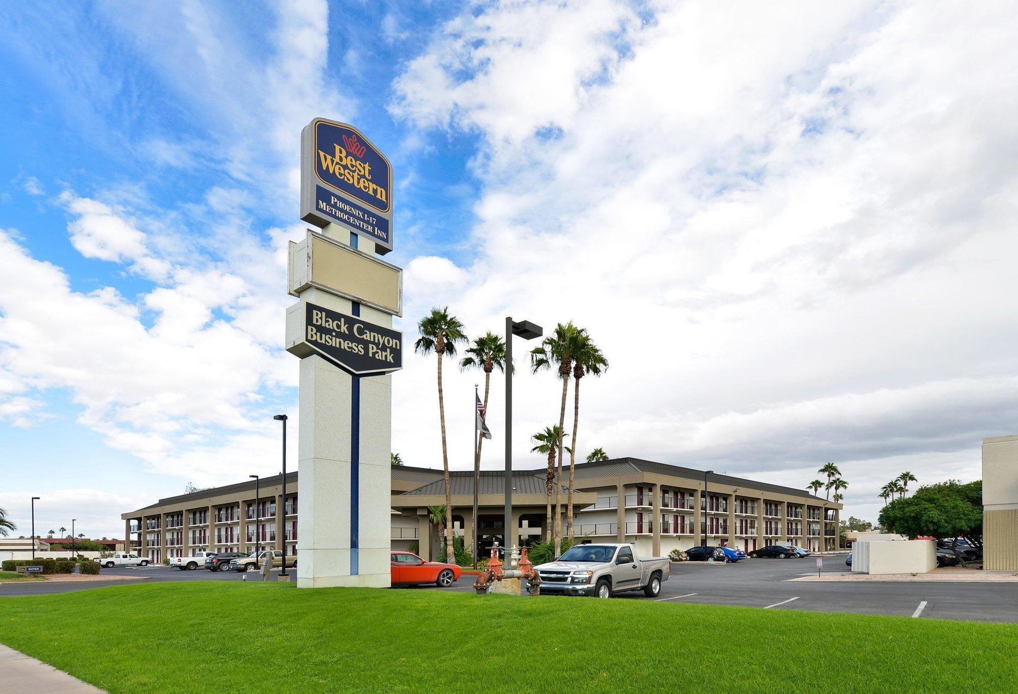 Quality Inn Phoenix North I-17 Exterior photo